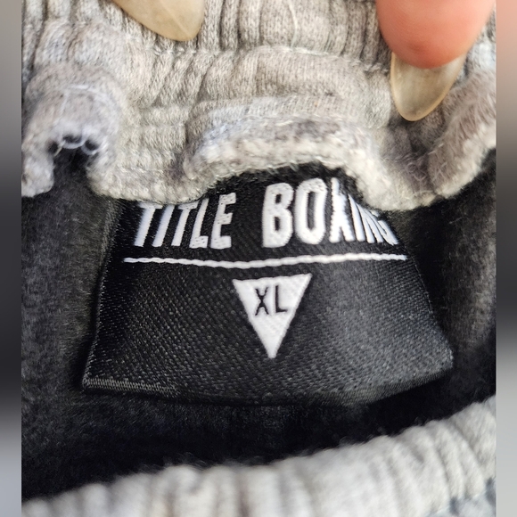 Title Boxing Men's Black Grey Training Joggers Warm Pockets, sz XL - Picture 2 of 15